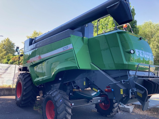Fendt 5255 L MCS - Θεριζοαλωνιστική μηχανή: φωτογραφία 5 Fendt 5255 L MCS - Θεριζοαλωνιστική μηχανή: φωτογραφία 5