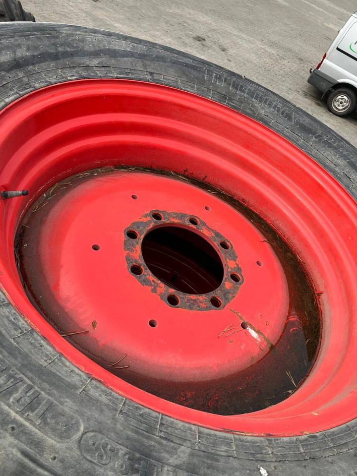 Fendt 650/60-34 Trelleborg - Ελαστικά και ζάντες: φωτογραφία 2 Fendt 650/60-34 Trelleborg - Ελαστικά και ζάντες: φωτογραφία 2