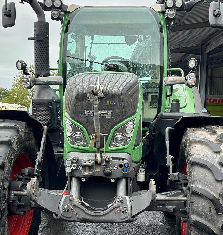 Fendt 714 Vario SCR Profi - Τρακτέρ: φωτογραφία 2 Fendt 714 Vario SCR Profi - Τρακτέρ: φωτογραφία 2
