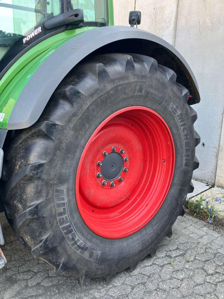 Fendt 718 Vario S4 Power - Τρακτέρ: φωτογραφία 5 Fendt 718 Vario S4 Power - Τρακτέρ: φωτογραφία 5