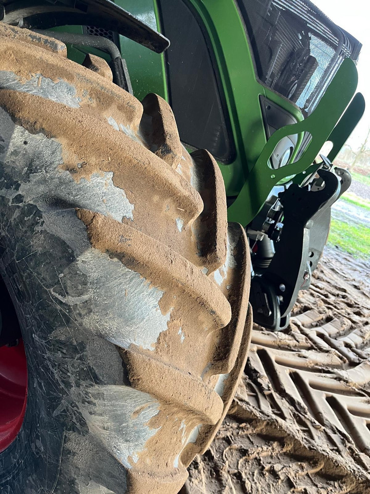 Fendt 720 Vario Gen6 PowerPlus - Τρακτέρ: φωτογραφία 3 Fendt 720 Vario Gen6 PowerPlus - Τρακτέρ: φωτογραφία 3