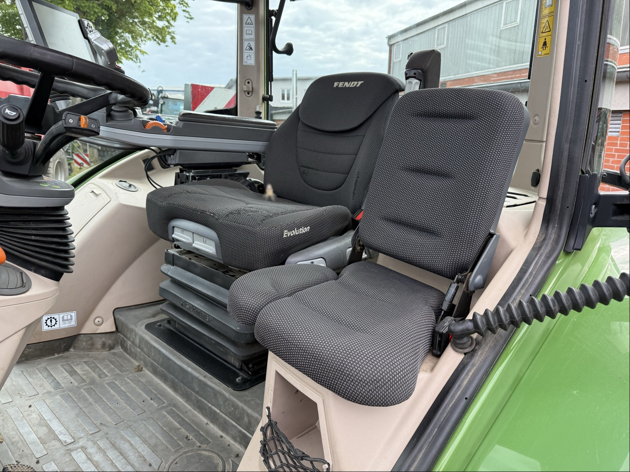 Fendt 724 Vario S4 ProfiPlus - Τρακτέρ: φωτογραφία 1 Fendt 724 Vario S4 ProfiPlus - Τρακτέρ: φωτογραφία 1