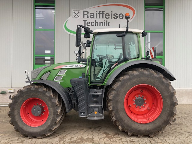 Fendt 724 Vario S4 Profi - Τρακτέρ: φωτογραφία 1 Fendt 724 Vario S4 Profi - Τρακτέρ: φωτογραφία 1