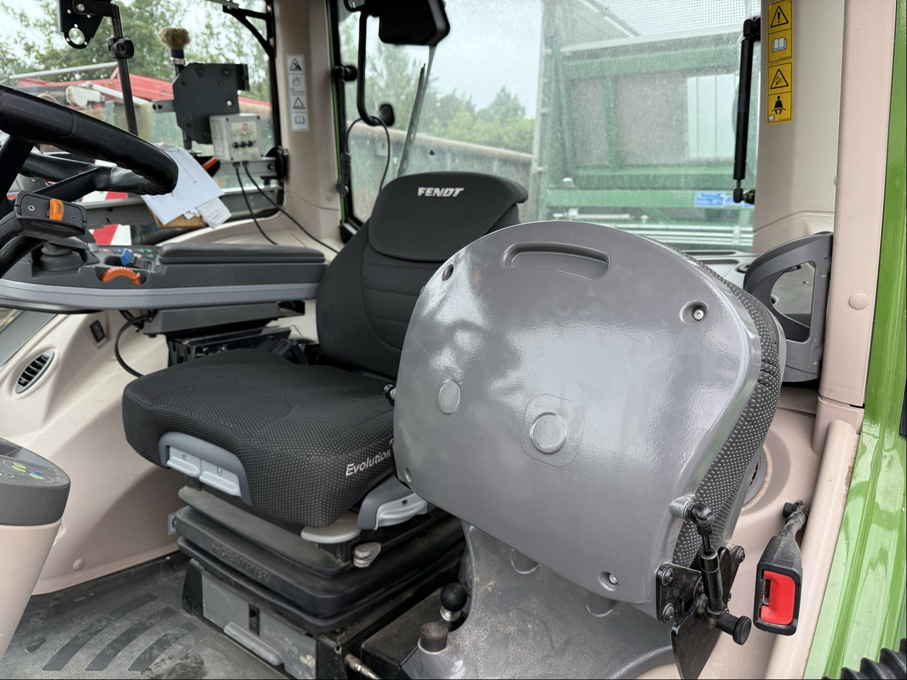 Fendt 828 Vario S4 ProfiPlus - Τρακτέρ: φωτογραφία 2 Fendt 828 Vario S4 ProfiPlus - Τρακτέρ: φωτογραφία 2
