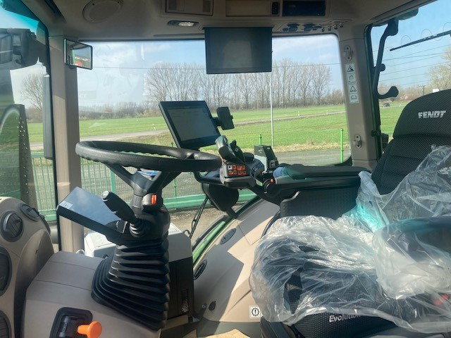 Fendt 936 Vario Gen7 Profi Setting2 - Τρακτέρ: φωτογραφία 5 Fendt 936 Vario Gen7 Profi Setting2 - Τρακτέρ: φωτογραφία 5