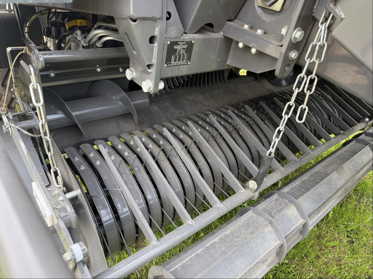 Fendt Press-Wickelkombi Rotana 130 F - Χορτοδετική μηχανή τετράγωνες μπάλες: φωτογραφία 2 Fendt Press-Wickelkombi Rotana 130 F - Χορτοδετική μηχανή τετράγωνες μπάλες: φωτογραφία 2