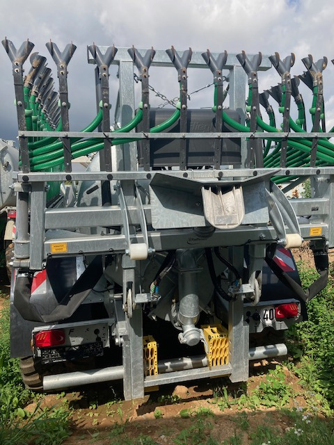 Fliegl VFW 14000 Maxx - Μηχανηματα λιπάσματα: φωτογραφία 3 Fliegl VFW 14000 Maxx - Μηχανηματα λιπάσματα: φωτογραφία 3