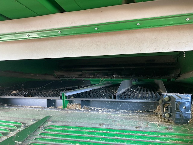 John Deere T660 Hilmaster - Θεριζοαλωνιστική μηχανή: φωτογραφία 5 John Deere T660 Hilmaster - Θεριζοαλωνιστική μηχανή: φωτογραφία 5