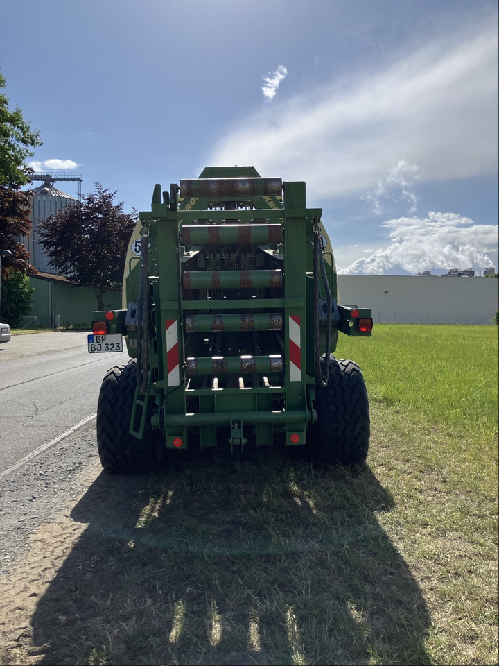 Krone Big Pack 890 XC - Χορτοδετική μηχανή τετράγωνες μπάλες: φωτογραφία 4 Krone Big Pack 890 XC - Χορτοδετική μηχανή τετράγωνες μπάλες: φωτογραφία 4