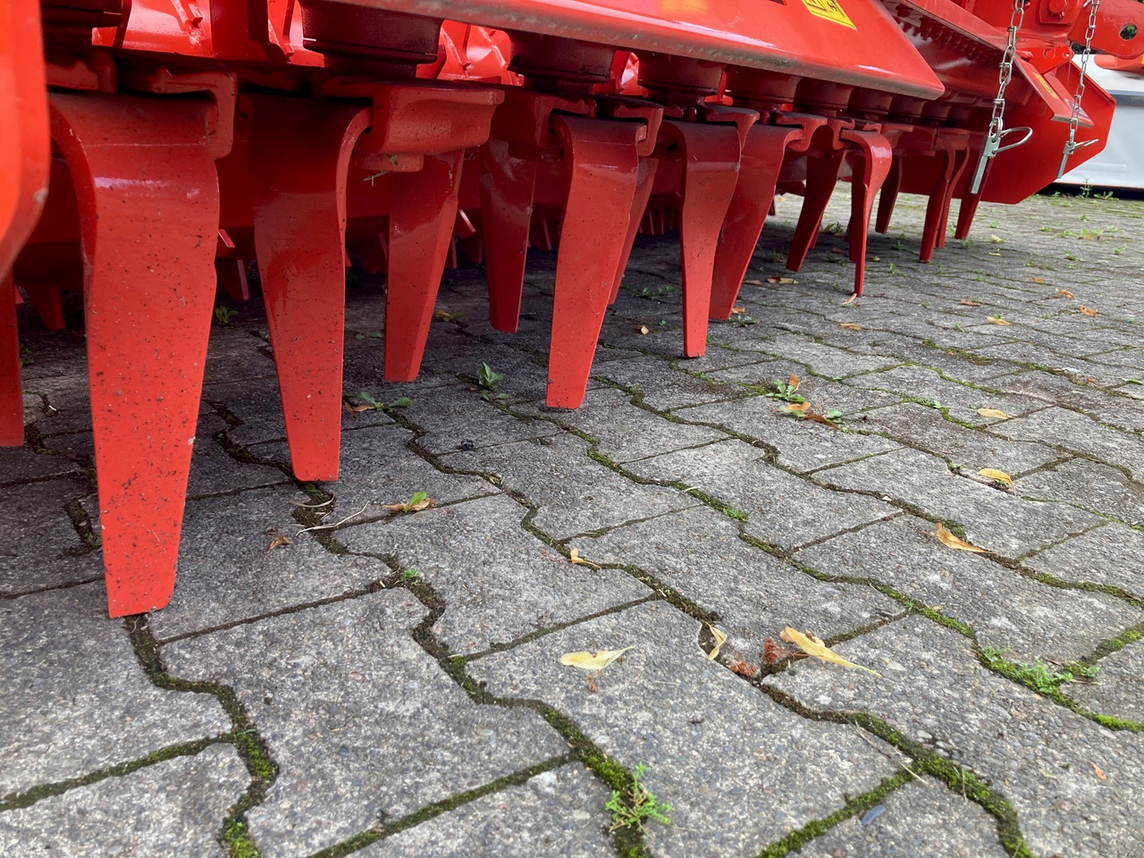 Kuhn Integra 3003 24 SD - Σπαρτική μηχανή: φωτογραφία 4 Kuhn Integra 3003 24 SD - Σπαρτική μηχανή: φωτογραφία 4