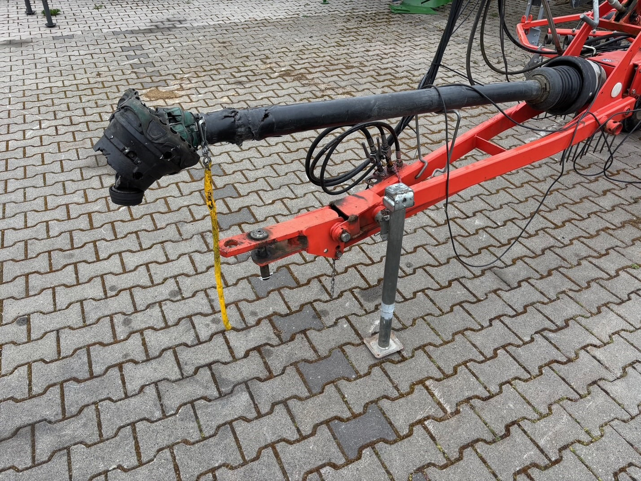 Kuhn Schwader 6632 - Χορτοσυλλέκτης: φωτογραφία 2 Kuhn Schwader 6632 - Χορτοσυλλέκτης: φωτογραφία 2