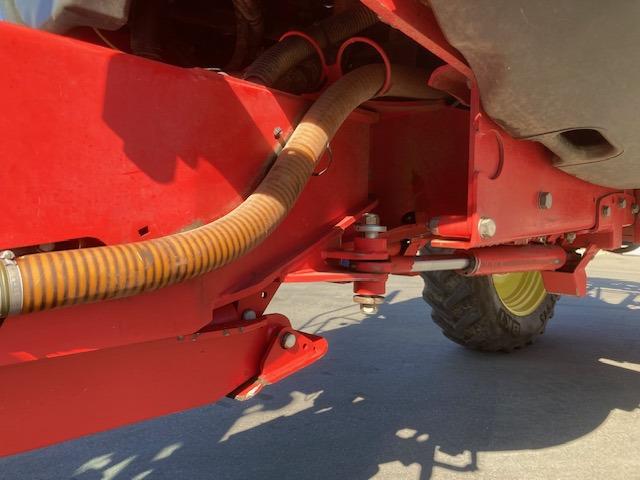 Kverneland iXtrack C 40 - Ψεκαστικό: φωτογραφία 2 Kverneland iXtrack C 40 - Ψεκαστικό: φωτογραφία 2