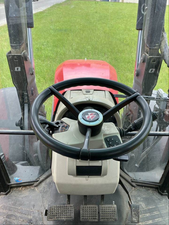 Massey Ferguson 6716 S Dyna 6 - Τρακτέρ: φωτογραφία 3 Massey Ferguson 6716 S Dyna 6 - Τρακτέρ: φωτογραφία 3