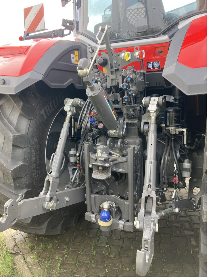 Massey Ferguson 8S.245 Dyna-VT EXCLUSIVE - Τρακτέρ: φωτογραφία 3 Massey Ferguson 8S.245 Dyna-VT EXCLUSIVE - Τρακτέρ: φωτογραφία 3