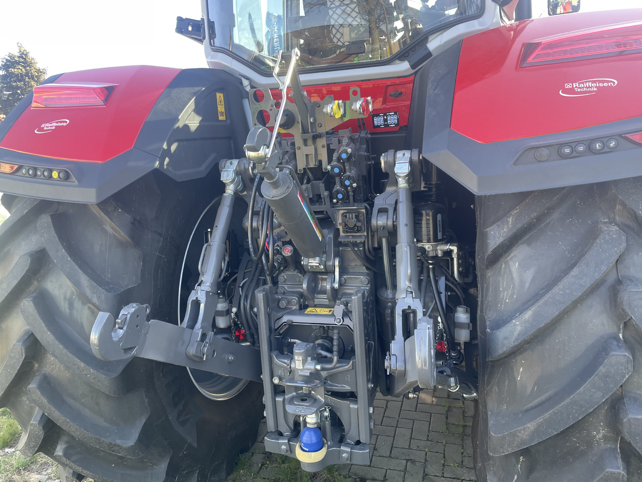 Massey Ferguson 8S.245 Dyna-VT EXCLUSIVE - Τρακτέρ: φωτογραφία 3 Massey Ferguson 8S.245 Dyna-VT EXCLUSIVE - Τρακτέρ: φωτογραφία 3