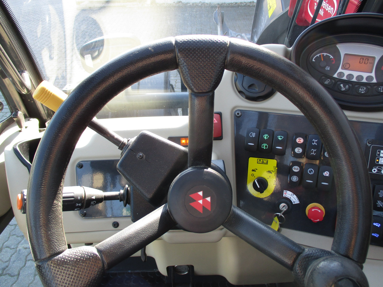 Massey Ferguson TH 7038 T4f - Φορτωτής: φωτογραφία 3 Massey Ferguson TH 7038 T4f - Φορτωτής: φωτογραφία 3