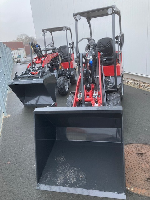 Schäffer Hoflader Typ 1622 - Ελαστιχοφόρος φορτωτής: φωτογραφία 4 Schäffer Hoflader Typ 1622 - Ελαστιχοφόρος φορτωτής: φωτογραφία 4