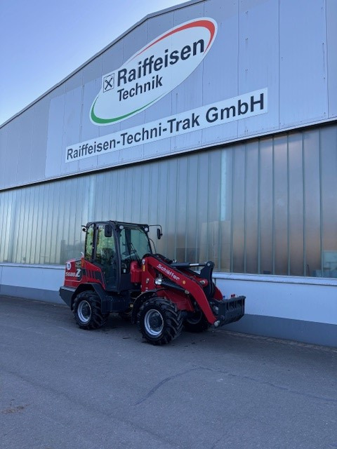 Schäffer Radlader 5680 Z - Ελαστιχοφόρος φορτωτής: φωτογραφία 4 Schäffer Radlader 5680 Z - Ελαστιχοφόρος φορτωτής: φωτογραφία 4