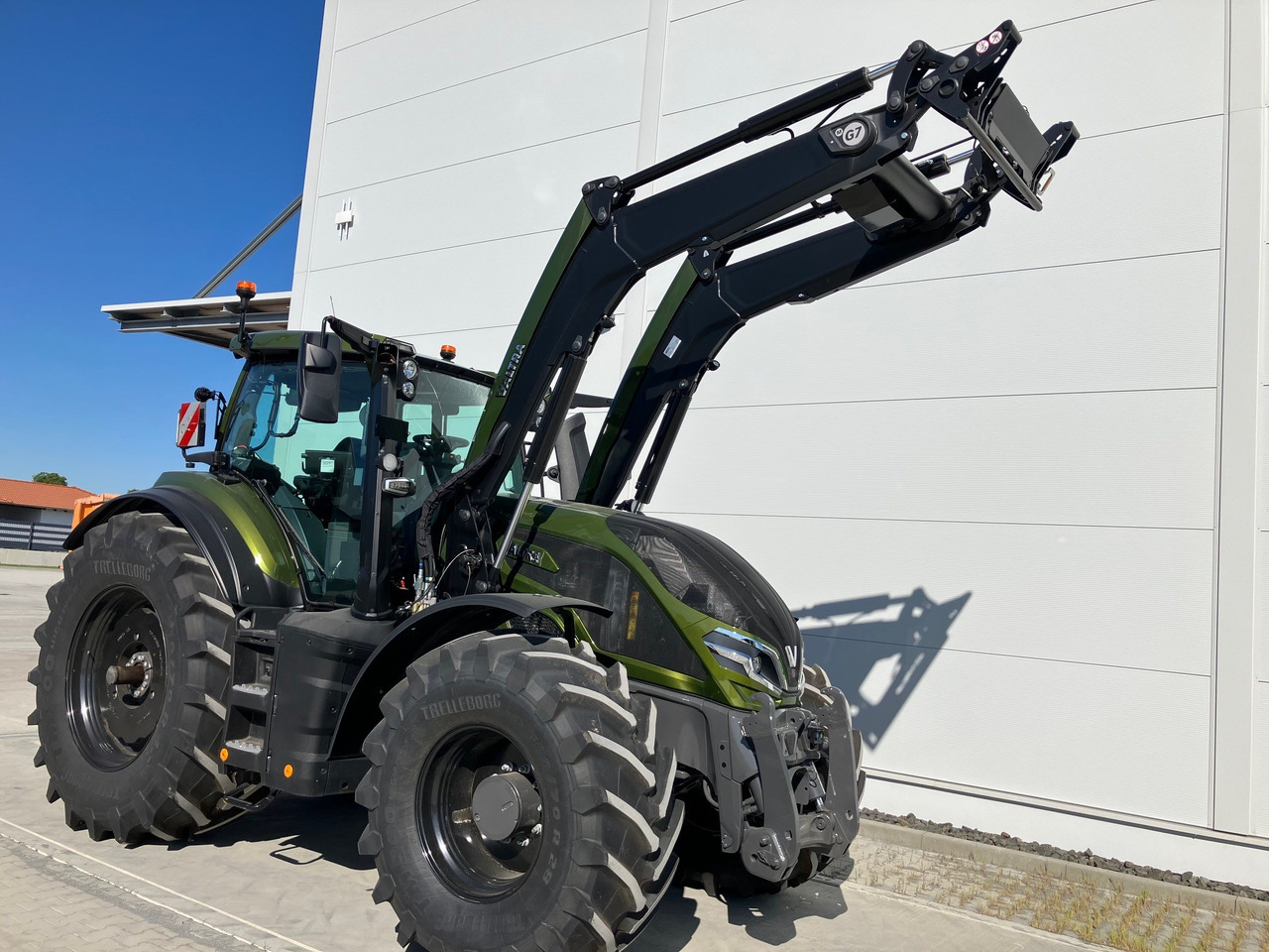 Valtra Q 285 - Τρακτέρ: φωτογραφία 4 Valtra Q 285 - Τρακτέρ: φωτογραφία 4