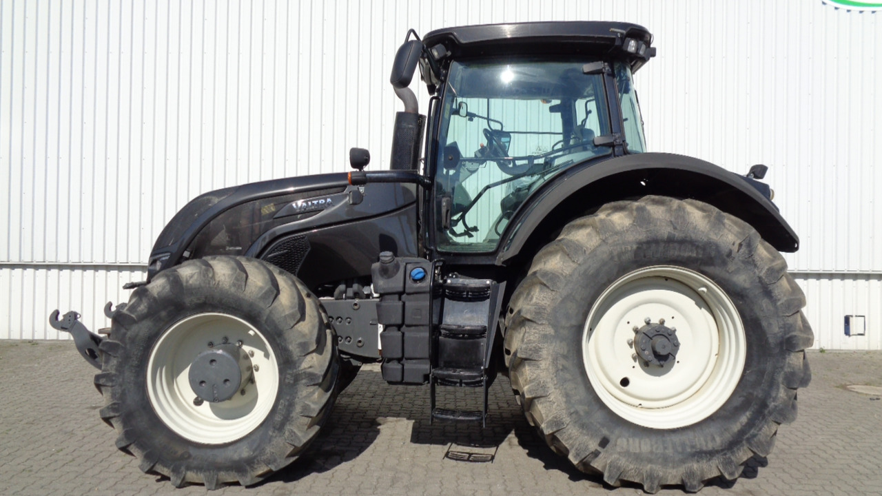 Valtra S374 - Τρακτέρ: φωτογραφία 1 Valtra S374 - Τρακτέρ: φωτογραφία 1