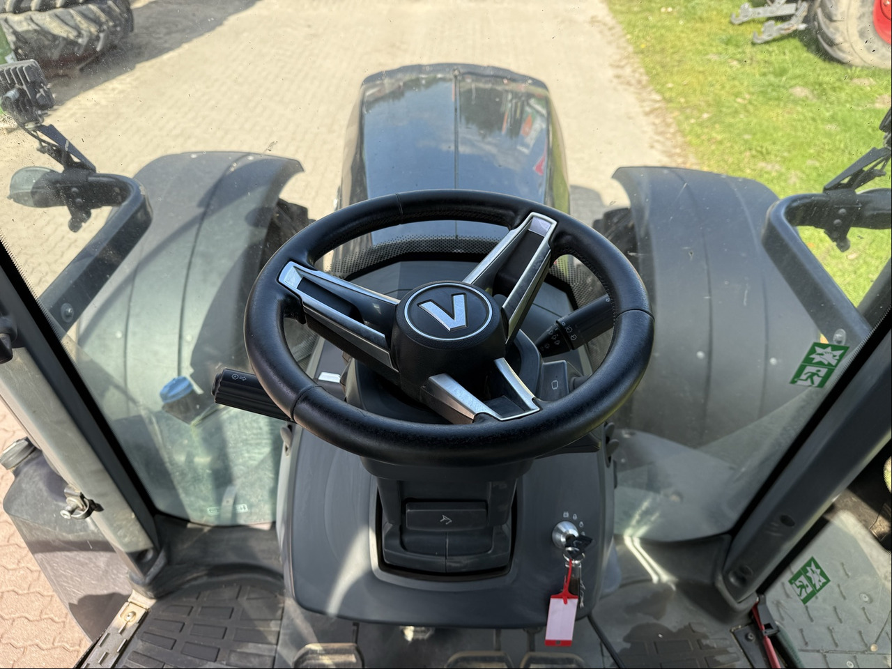 Valtra T 235 Direct - Τρακτέρ: φωτογραφία 2 Valtra T 235 Direct - Τρακτέρ: φωτογραφία 2