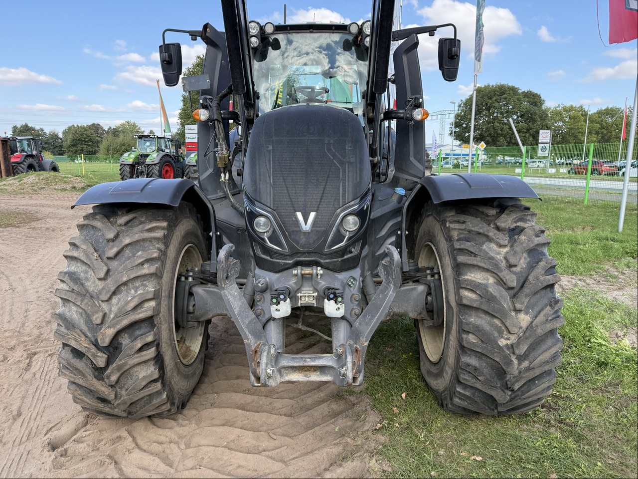 Valtra T 254 Versu - Τρακτέρ: φωτογραφία 4 Valtra T 254 Versu - Τρακτέρ: φωτογραφία 4