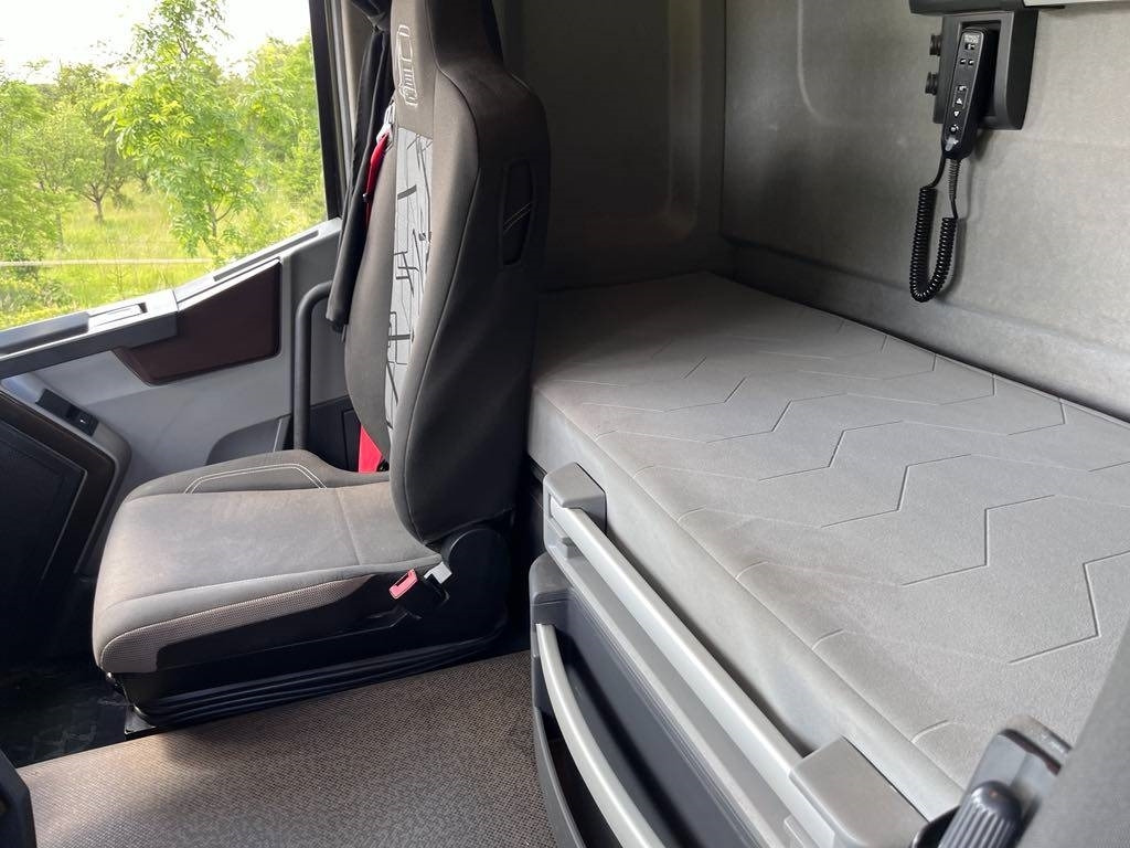 Γερανός παπαγάλος για Φορτηγό Renault Kerax 6x4: φωτογραφία 11