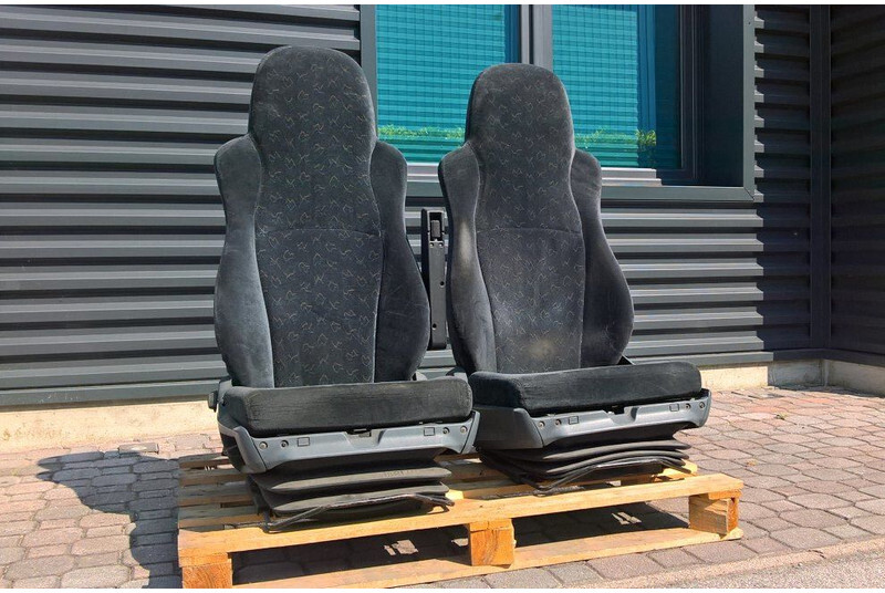 DAF XF 95 XF 105 CF 85 CF 75 - Kάθισμα για Φορτηγό: φωτογραφία 1 DAF XF 95 XF 105 CF 85 CF 75 - Kάθισμα για Φορτηγό: φωτογραφία 1