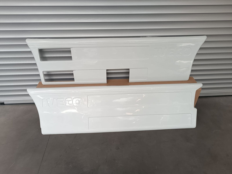 Iveco Fairings - Sideskirts - Προφυλακτήρας για Φορτηγό: φωτογραφία 1 Iveco Fairings - Sideskirts - Προφυλακτήρας για Φορτηγό: φωτογραφία 1