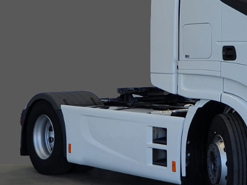 Iveco HI WAY Sideskirts / Fairings - Αεροδυναμική/ Αεροτομή για Φορτηγό: φωτογραφία 1 Iveco HI WAY Sideskirts / Fairings - Αεροδυναμική/ Αεροτομή για Φορτηγό: φωτογραφία 1