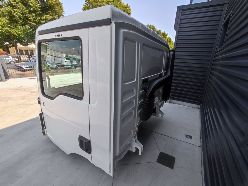 MAN DAY CAB - Καμπίνα και εσωτερικό για Φορτηγό: φωτογραφία 2 MAN DAY CAB - Καμπίνα και εσωτερικό για Φορτηγό: φωτογραφία 2