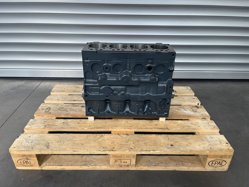 MAN Euro 4 - Μπλοκ κυλίνδρων για Φορτηγό: φωτογραφία 1 MAN Euro 4 - Μπλοκ κυλίνδρων για Φορτηγό: φωτογραφία 1