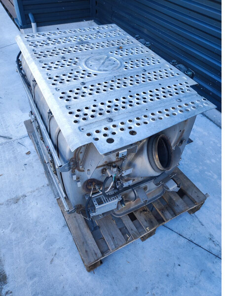 Mercedes-Benz ACTROS AROCS - Καταλυτικός μετατροπέας για Φορτηγό: φωτογραφία 5 Mercedes-Benz ACTROS AROCS - Καταλυτικός μετατροπέας για Φορτηγό: φωτογραφία 5