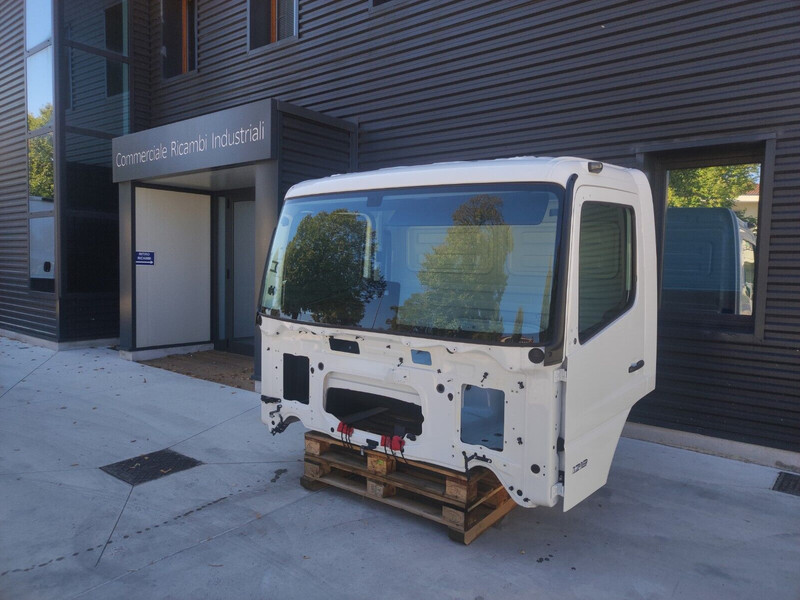 Mercedes-Benz ATEGO 4 CYLINDERS EURO 5 EURO 6 - Καμπίνα και εσωτερικό για Φορτηγό: φωτογραφία 2 Mercedes-Benz ATEGO 4 CYLINDERS EURO 5 EURO 6 - Καμπίνα και εσωτερικό για Φορτηγό: φωτογραφία 2