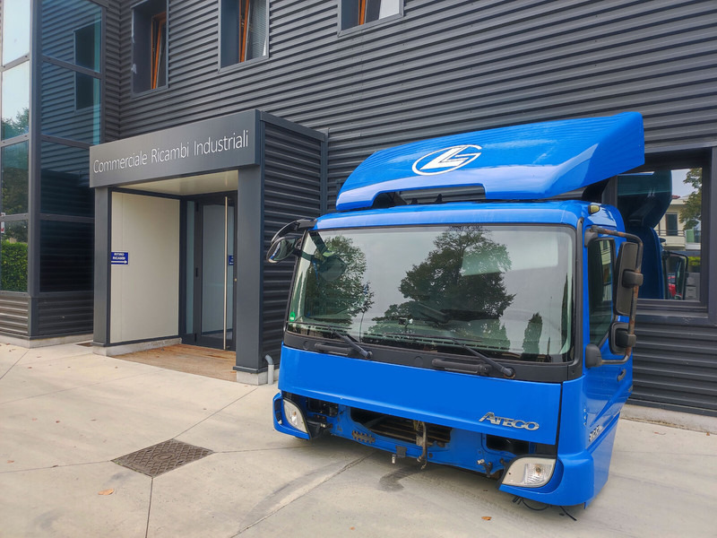 Mercedes-Benz ATEGO EURO 4 EURO 5 - Καμπίνα και εσωτερικό για Φορτηγό: φωτογραφία 2 Mercedes-Benz ATEGO EURO 4 EURO 5 - Καμπίνα και εσωτερικό για Φορτηγό: φωτογραφία 2