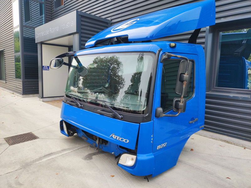 Mercedes-Benz ATEGO EURO 4 EURO 5 - Καμπίνα και εσωτερικό για Φορτηγό: φωτογραφία 4 Mercedes-Benz ATEGO EURO 4 EURO 5 - Καμπίνα και εσωτερικό για Φορτηγό: φωτογραφία 4
