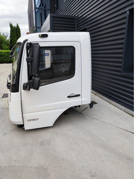 Mercedes-Benz Atego Euro 6 6 cylinders - Καμπίνα και εσωτερικό για Φορτηγό: φωτογραφία 4 Mercedes-Benz Atego Euro 6 6 cylinders - Καμπίνα και εσωτερικό για Φορτηγό: φωτογραφία 4