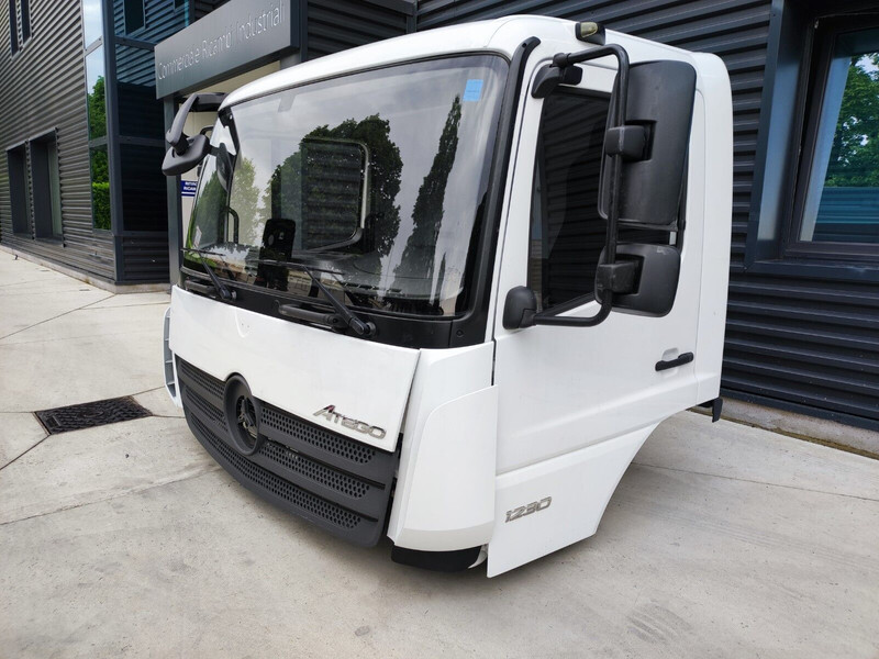 Mercedes-Benz Atego Euro 6 6 cylinders - Καμπίνα και εσωτερικό για Φορτηγό: φωτογραφία 3 Mercedes-Benz Atego Euro 6 6 cylinders - Καμπίνα και εσωτερικό για Φορτηγό: φωτογραφία 3