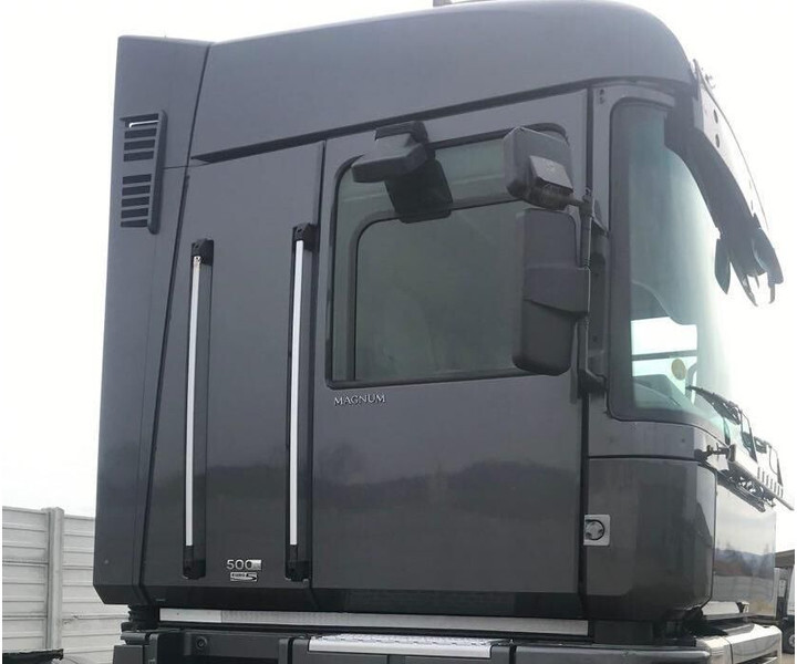 Renault MAGNUM Euro 5 - Καμπίνα και εσωτερικό για Φορτηγό: φωτογραφία 2 Renault MAGNUM Euro 5 - Καμπίνα και εσωτερικό για Φορτηγό: φωτογραφία 2