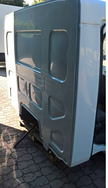 Renault PREMIUM DISTRIBUTION - KERAX - Καμπίνα και εσωτερικό για Φορτηγό: φωτογραφία 3 Renault PREMIUM DISTRIBUTION - KERAX - Καμπίνα και εσωτερικό για Φορτηγό: φωτογραφία 3