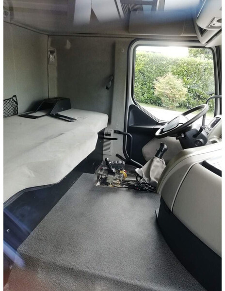 Renault PREMIUM DXI Euro 5 - Καμπίνα και εσωτερικό για Φορτηγό: φωτογραφία 4 Renault PREMIUM DXI Euro 5 - Καμπίνα και εσωτερικό για Φορτηγό: φωτογραφία 4