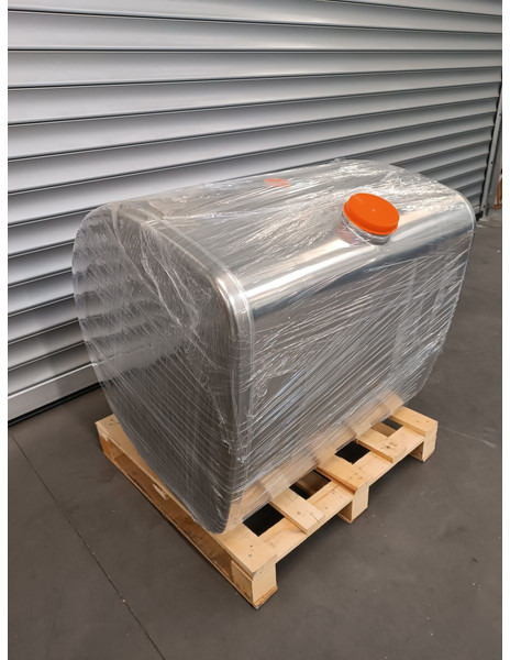 Volvo 400 L. - Ρεζερβουάρ καυσίμου για Φορτηγό: φωτογραφία 2 Volvo 400 L. - Ρεζερβουάρ καυσίμου για Φορτηγό: φωτογραφία 2