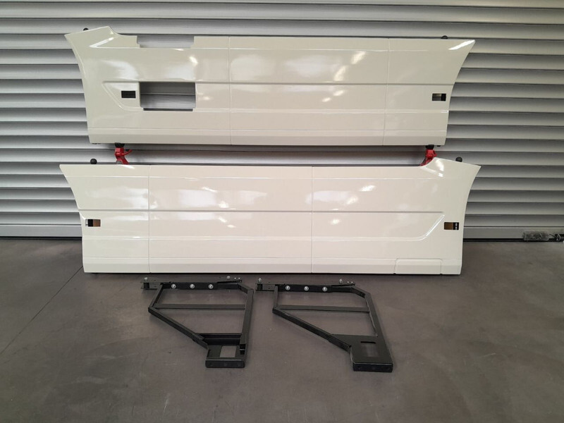 Volvo FH - Αεροδυναμική/ Αεροτομή για Φορτηγό: φωτογραφία 1 Volvo FH - Αεροδυναμική/ Αεροτομή για Φορτηγό: φωτογραφία 1