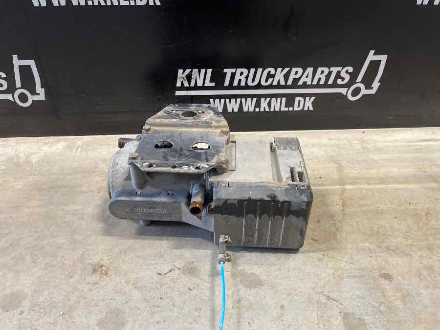 EBERSPÄCHER HYDRONIC D10W - Καμπίνα και εσωτερικό για Φορτηγό: φωτογραφία 2 EBERSPÄCHER HYDRONIC D10W - Καμπίνα και εσωτερικό για Φορτηγό: φωτογραφία 2