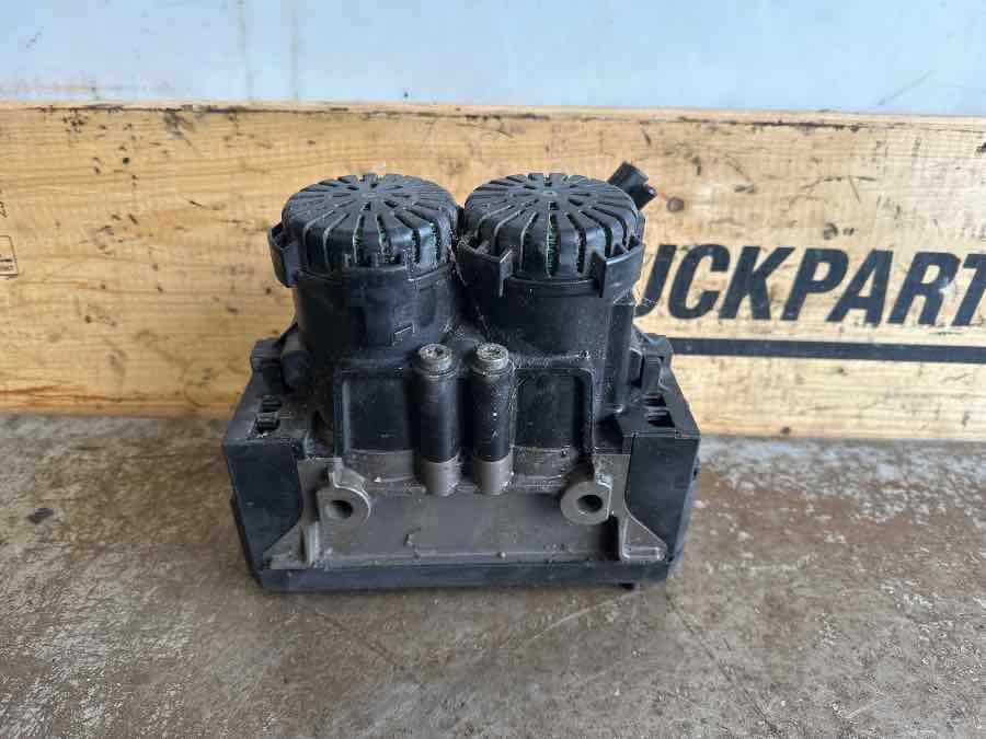 MAN VALVE 81.52106-9050 - Βαλβίδα φρένων για Φορτηγό: φωτογραφία 1 MAN VALVE 81.52106-9050 - Βαλβίδα φρένων για Φορτηγό: φωτογραφία 1