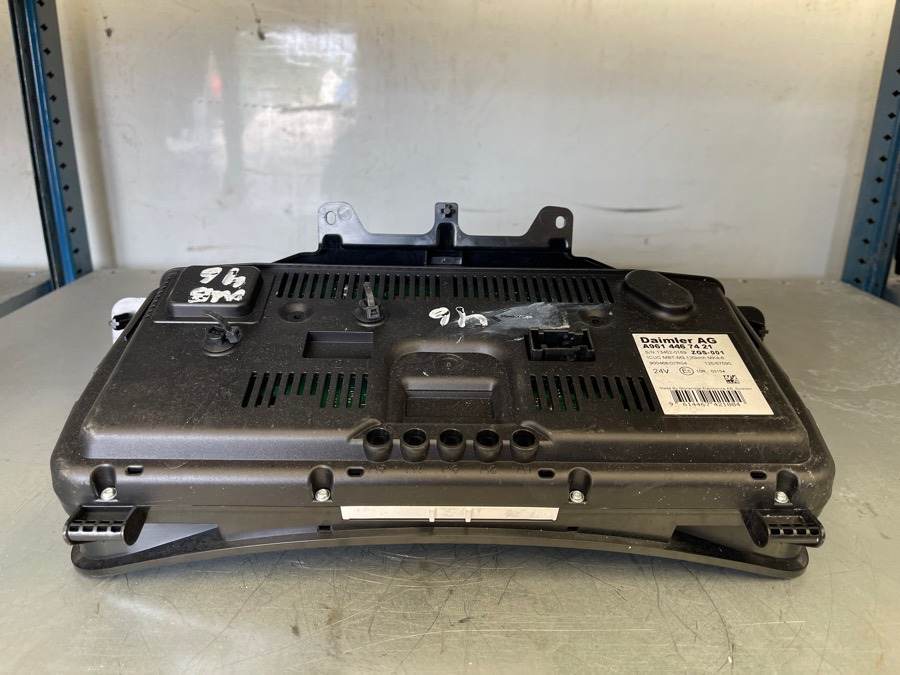MERCEDES COMBI INSTRUMENT A9614467421 - Καμπίνα και εσωτερικό για Φορτηγό: φωτογραφία 2 MERCEDES COMBI INSTRUMENT A9614467421 - Καμπίνα και εσωτερικό για Φορτηγό: φωτογραφία 2