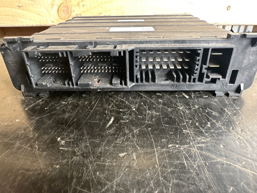 MERCEDES ECU XMC A0004464946 - Ηλεκτρικό σύστημα για Φορτηγό: φωτογραφία 2 MERCEDES ECU XMC A0004464946 - Ηλεκτρικό σύστημα για Φορτηγό: φωτογραφία 2