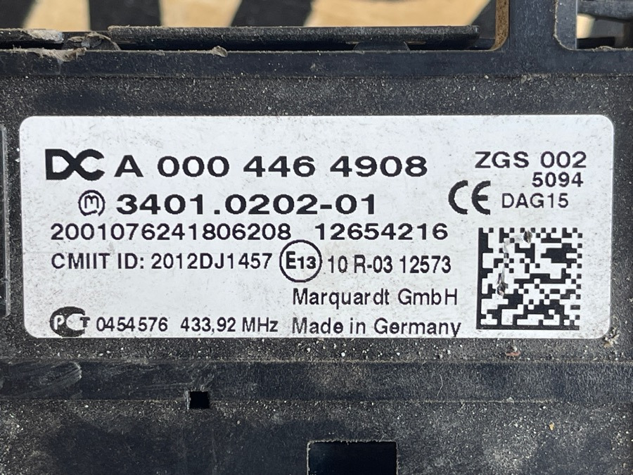 MERCEDES START / STOP A0004464908 - Καμπίνα και εσωτερικό για Φορτηγό: φωτογραφία 3 MERCEDES START / STOP A0004464908 - Καμπίνα και εσωτερικό για Φορτηγό: φωτογραφία 3