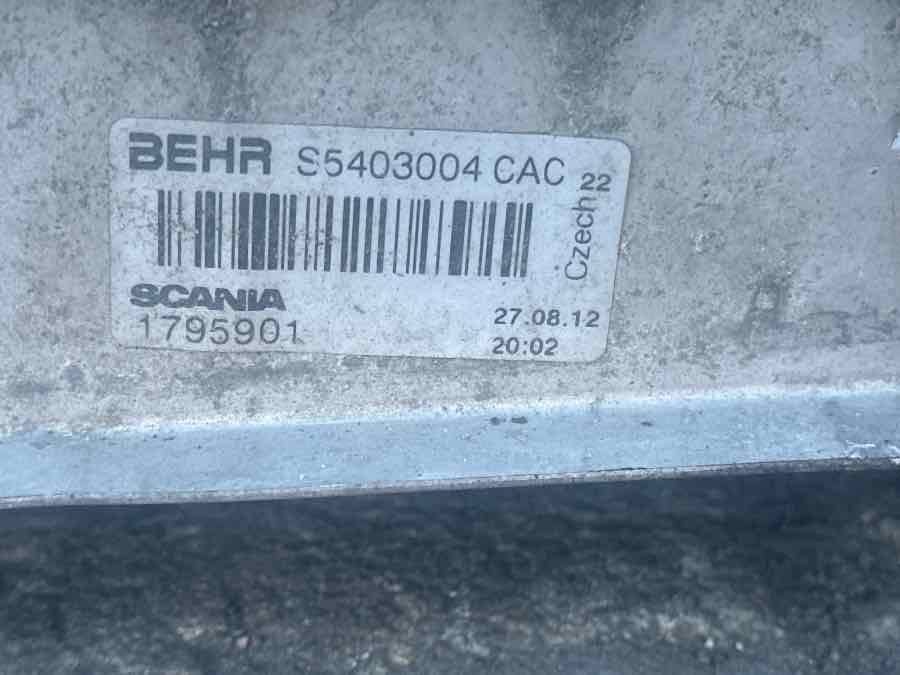 SCANIA CHANGE AIR COOLER 1795901 - Σύστημα ψύξης για Φορτηγό: φωτογραφία 3 SCANIA CHANGE AIR COOLER 1795901 - Σύστημα ψύξης για Φορτηγό: φωτογραφία 3
