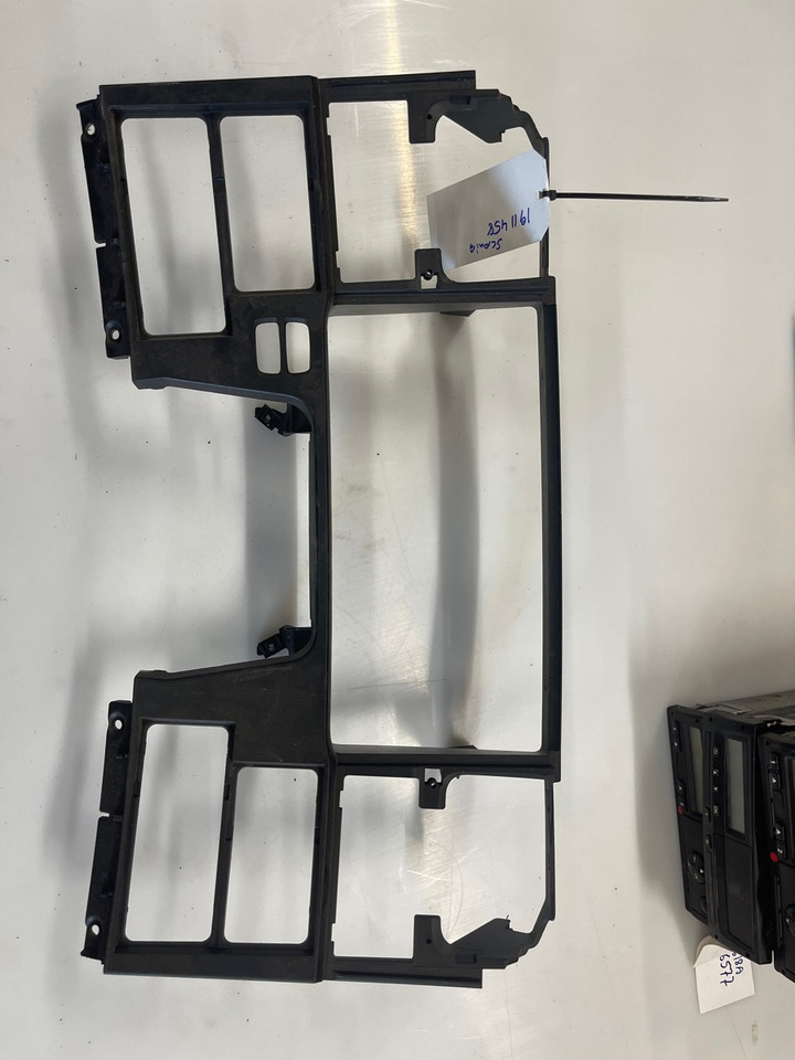 SCANIA PANEL 1911458 - Ταμπλό αυτοκινήτου για Φορτηγό: φωτογραφία 1 SCANIA PANEL 1911458 - Ταμπλό αυτοκινήτου για Φορτηγό: φωτογραφία 1